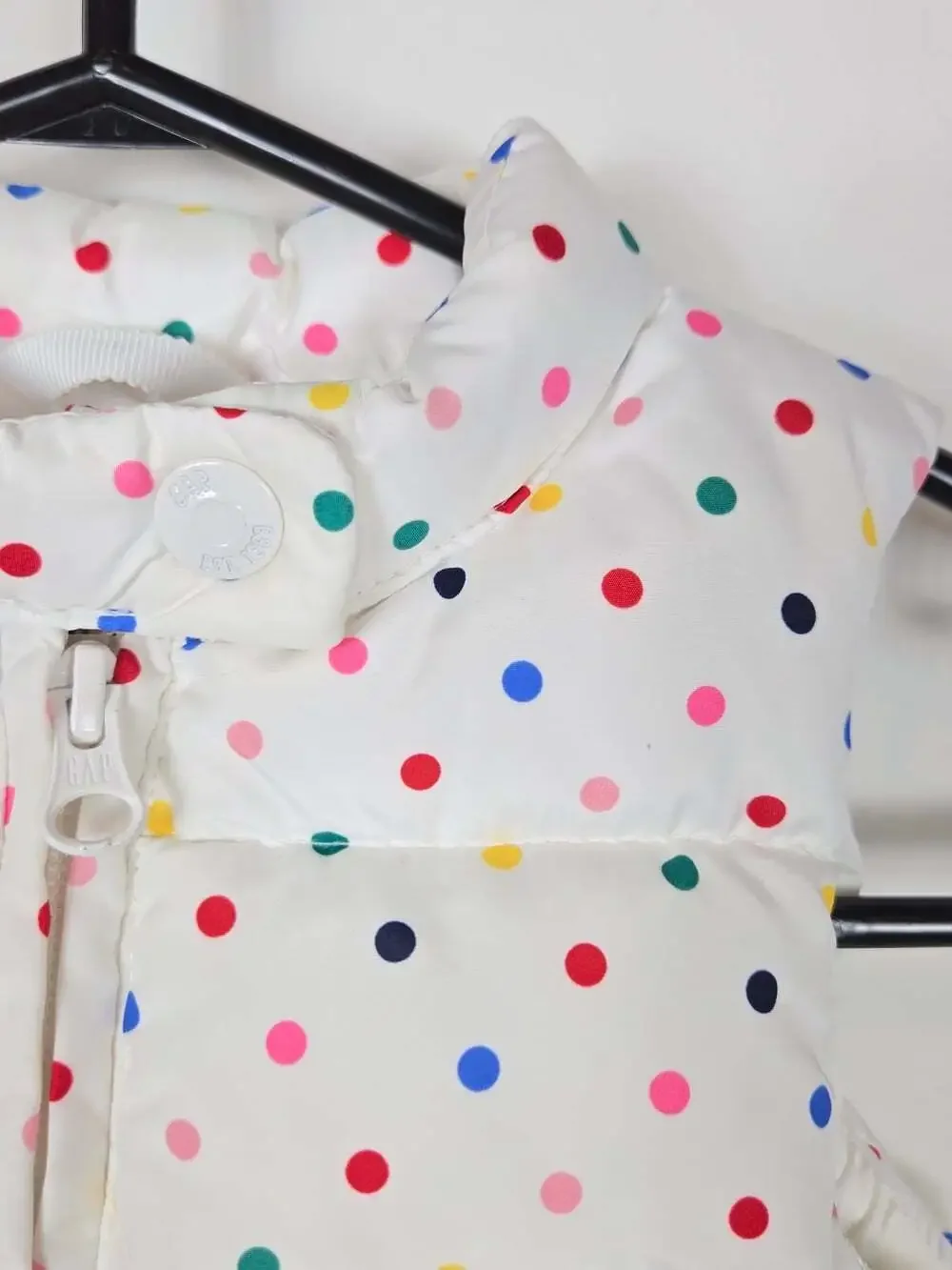 Baby Gap Toddler Girls Polka Dot Puffer Vest Primaloft White Rainbow 2T